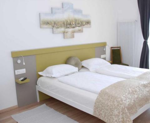 Appart hôtel avec vue sur la mer dans la destination touristique 5 ***** de Rovinj - pic 18