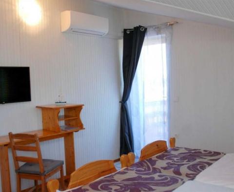 Apart hotel s výhledem na moře v 5***** turistické destinaci Rovinj - pic 45