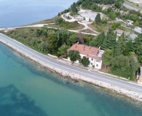 Unique waterfront property in ANTENAL are of Novigrad - just 10m from the sea! 