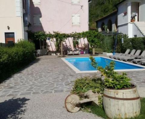Villa mit Pool und Blick auf Motovun in Livade, Motovun-Gebiet! 
