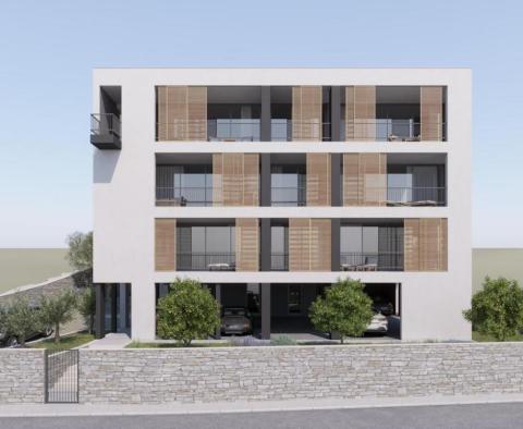 Новая роскошная резиденция на берегу моря предлагает апартаменты в Вела Лука на Корчуле - фото 11