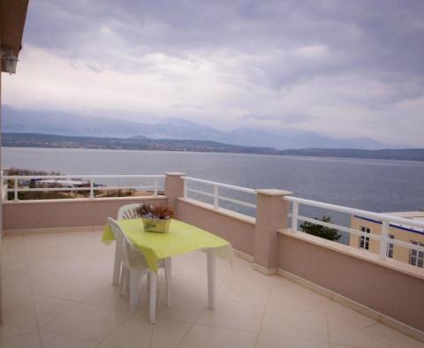 Erstaunliches Anwesen mit 5 Apartments nur 50 Meter vom Meer entfernt im dalmatinischen Novigrad - foto 20