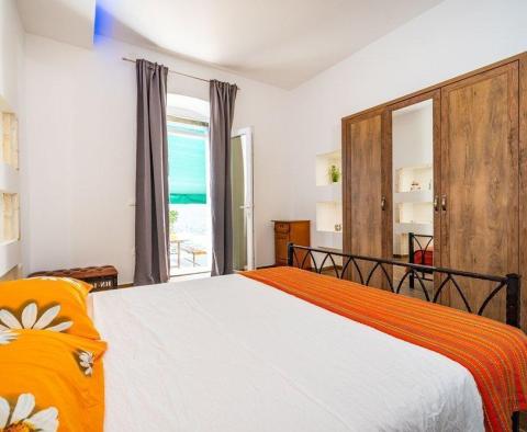 Erstaunliche 5-Zimmer-Wohnung in der ersten Meereslinie in der Gegend von Zadar, direkt gegenüber von Yachtliegeplätzen - foto 18