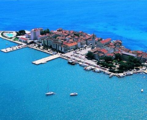 Offer of HOTEL plus CASINO in Umag on the first line to the sea, opposite yachting marina - pic 18