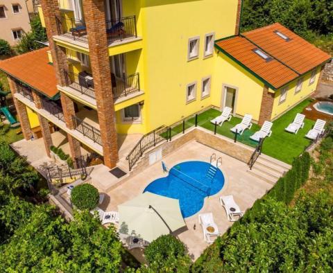 New villa with 2 apartments in Bregi with swimming pool, guest house, tavern and children's playground 