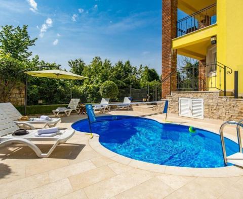 Nouvelle villa avec 2 appartements à Bregi avec piscine, maison d'hôtes, taverne et aire de jeux pour enfants - pic 39