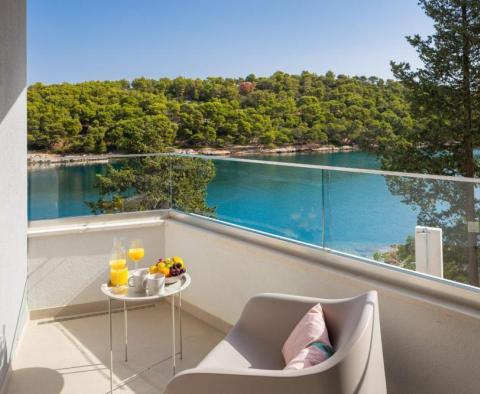 Herrliche neu gebaute Villa auf der Insel Brac mit Swimmingpool und schöner Aussicht - foto 21
