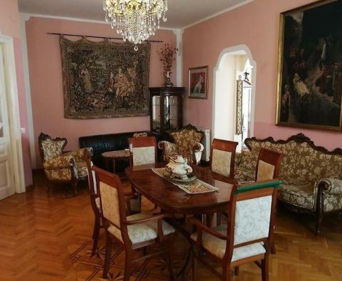 Spacious solid home in Kaštanjer, Pula, 2 km from the sea - pic 22
