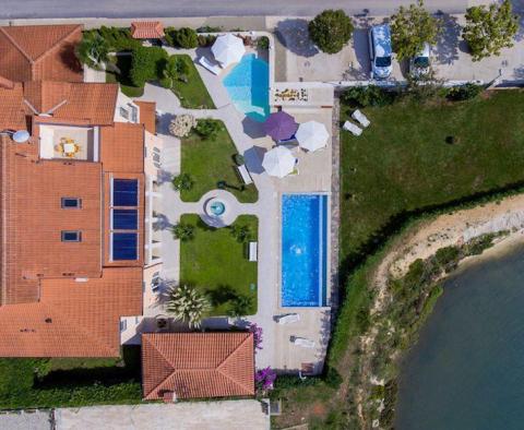 Бутик-отель в итальянском стиле на берегу моря с 7 апартаментами в Медулине - фото 95
