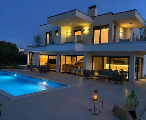 Dramatically attractive villa with pool near Porec - pic 7