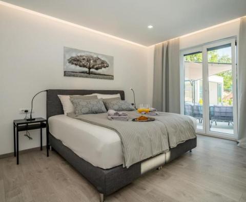 Villa design élégante avec piscine dans le quartier de Rabac-Labin - pic 19