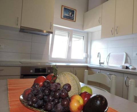 Mini-hotel w Peroj, zaledwie 600 metrów od morza, łącznie 20 pokoi - pic 15