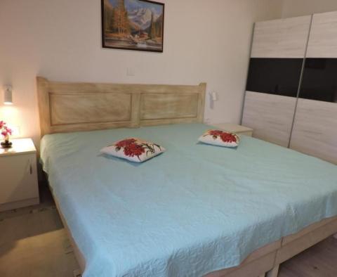 Mini-hotel w Peroj, zaledwie 600 metrów od morza, łącznie 20 pokoi - pic 18