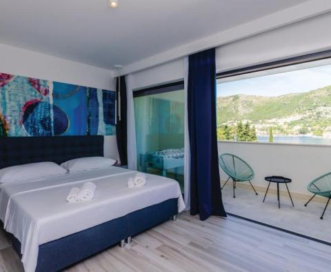 Nouvelle villa moderne à la périphérie de Dubrovnik en première ligne de mer à seulement 30 mètres de la plage - pic 16