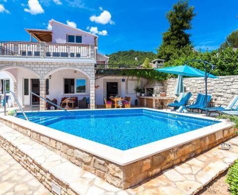 Villa am Meer zum Verkauf auf der Insel Korcula mit Anlegemöglichkeit - foto 11