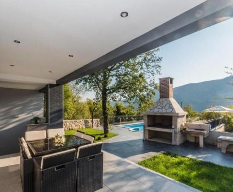 Wunderschöne Villa mit Pool in ruhiger Lage in Grizane - foto 6