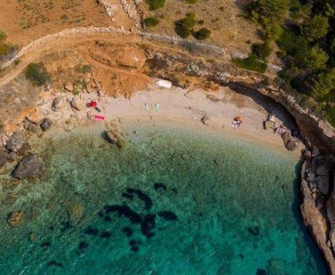 Městský pozemek s panoramatickým výhledem na moře na ostrově Hvar - pic 4