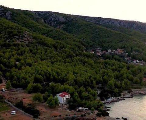 Městský pozemek s panoramatickým výhledem na moře na ostrově Hvar - pic 11