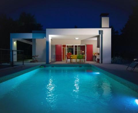 Wunderschöne Villa mit abgeschiedenem Swimmingpool und fantastischer Aura - foto 34