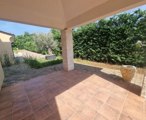Villa with swimming pool, wellness area and garage in the region of Umag, cca. 4 km from the sea - pic 39