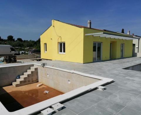 Nouvelle villa élégante avec piscine dans la région de Vodnjan 