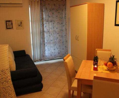Apart-house right by the sea, on the first line in Dugi Rat, Omis riviera - with 5 accomodation units - pic 14