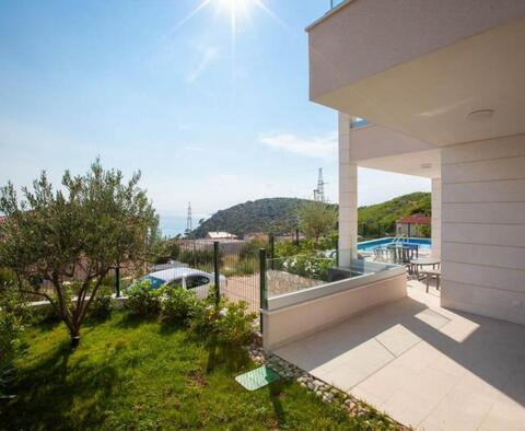 New fascinating villa on Makarska riviera with stunning sea views - pic 31