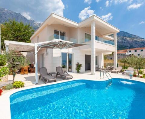 New fascinating villa on Makarska riviera with stunning sea views - pic 2