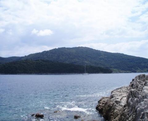 First line building land on Korcula island, fantastic location, ideal for luxury villa! - pic 2