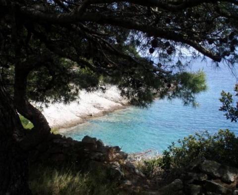 First line building land on Korcula island, fantastic location, ideal for luxury villa! - pic 3