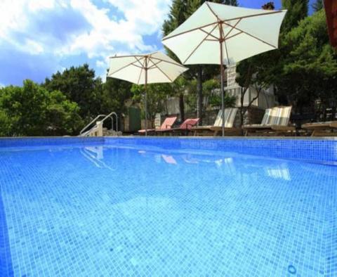 Charmante propriété en première ligne à vendre à Korcula - pic 7