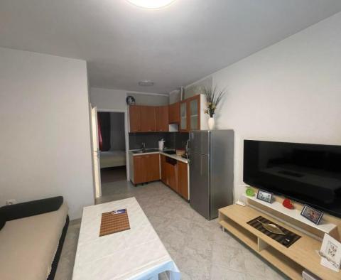 Apartmanház négy apartmannal és kilátással a tengerre Liznjanban! - pic 33