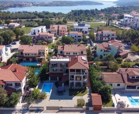 Beautiful apartment house in Banjole with sea views - pic 5