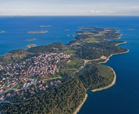 Apartment house of 13 apartments in Premantura with wonderful sea views, close to Kamenjak! - pic 19