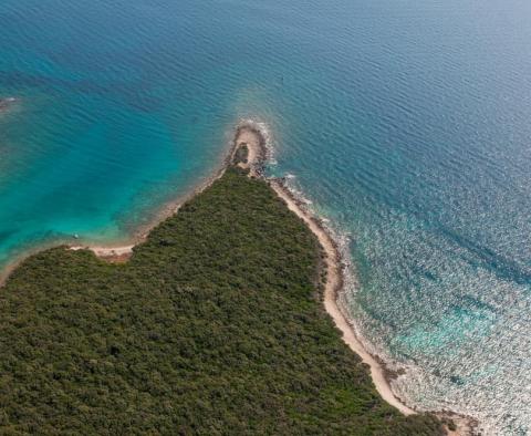 Obrovský pozemek na Mali Lošinj - poloha u moře - pic 2