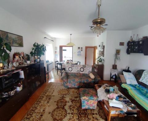 House of three apartments in Valbandon, Fažana for sale just 550 meters from the sea - pic 11