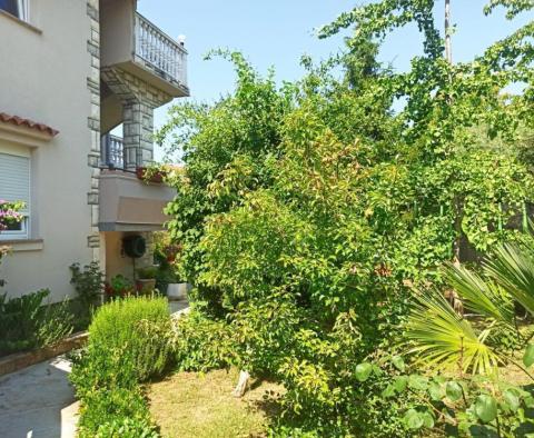 Impressive apartment house just 200 m from the sea with sea views, in Medulin! - pic 49