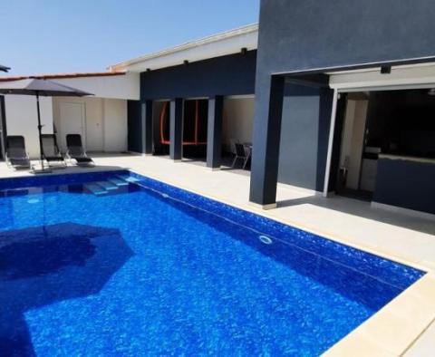 New modern villa with swimming pool in Povljana on Pag peninsula - pic 2