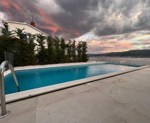 Outstanding waterfront modern villa with infinity pool within new community on Ciovo - pic 48