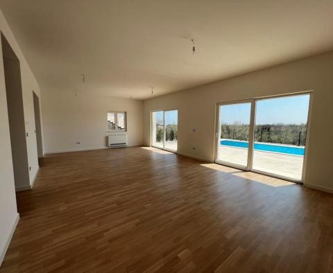 Newly built superb villa in Porec area with sea views, just 5 km from the sea - pic 5