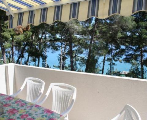 Apart-dům s bazénem a 6 apartmány v první linii k moři na Mali Lošinj - pic 4