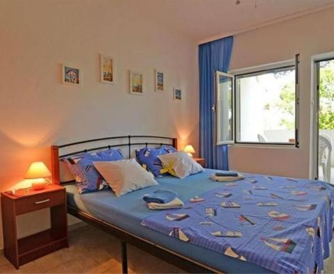 Apart-house with swimming pool and 6 apartments on the first line to the sea on Mali Losinj - pic 24