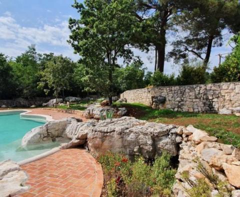 A stone beautiful villa with a swimming pool in Krsan, 5 km from the sea - pic 41
