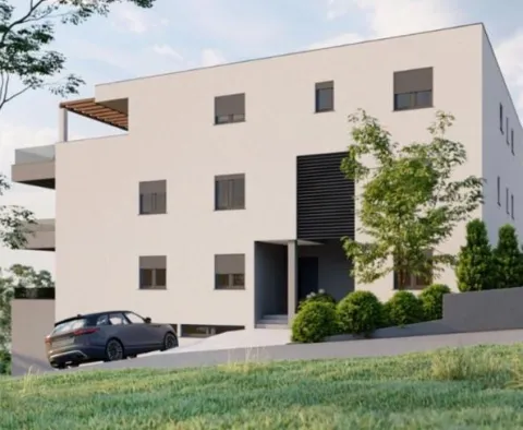 Neues Luxusgebäude mit Swimmingpool auf Ciovo, nur 300 Meter vom Meer entfernt - foto 11 Neues Luxusgebäude mit Swimmingpool auf Ciovo, nur 300 Meter vom Meer entfernt - foto 11