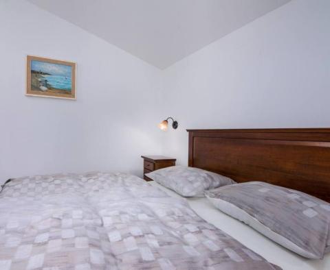 Astonishing villa with pool with 3000 m2 garden and sea view in Banjole! - pic 43