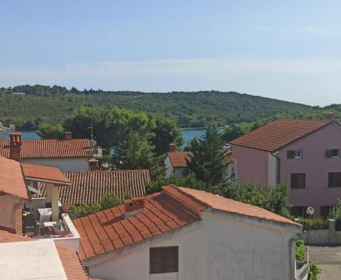 Stone house with garden for sale in Banjole just 200 meters from the beach!  - pic 28