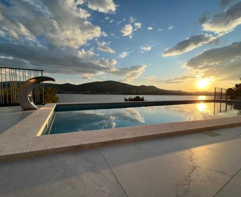 Neue moderne Eigentumswohnung am Meer auf Ciovo bietet Villen zum Verkauf - foto 32