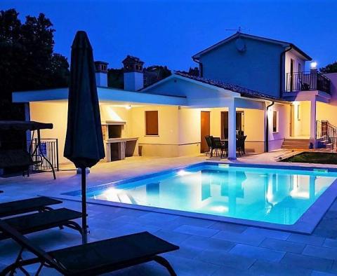 Beautiful villa with swimming pool and sea views in Rabac area 