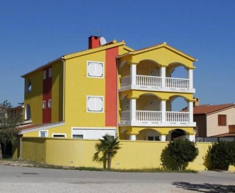Hotel building for sale in Peroj just 700 meters from the sea with beautiful views - pic 5