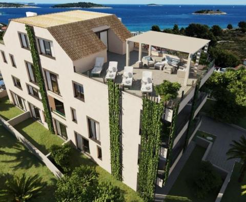 Продается новая резиденция в Рогознице всего в 70 метрах от моря 
